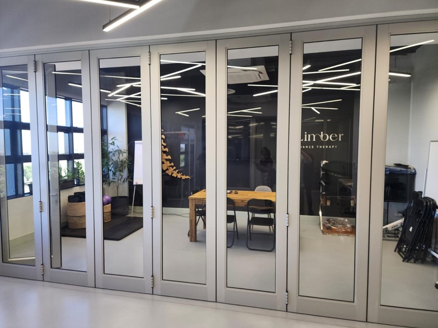 To Let Commercial Property for Rent in Parow Western Cape